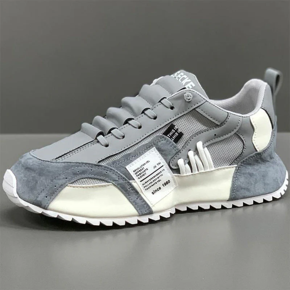 Grey-White / 47
