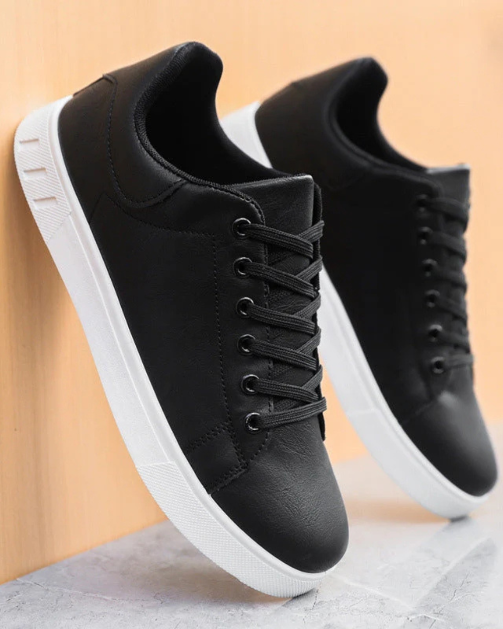 Black / 47