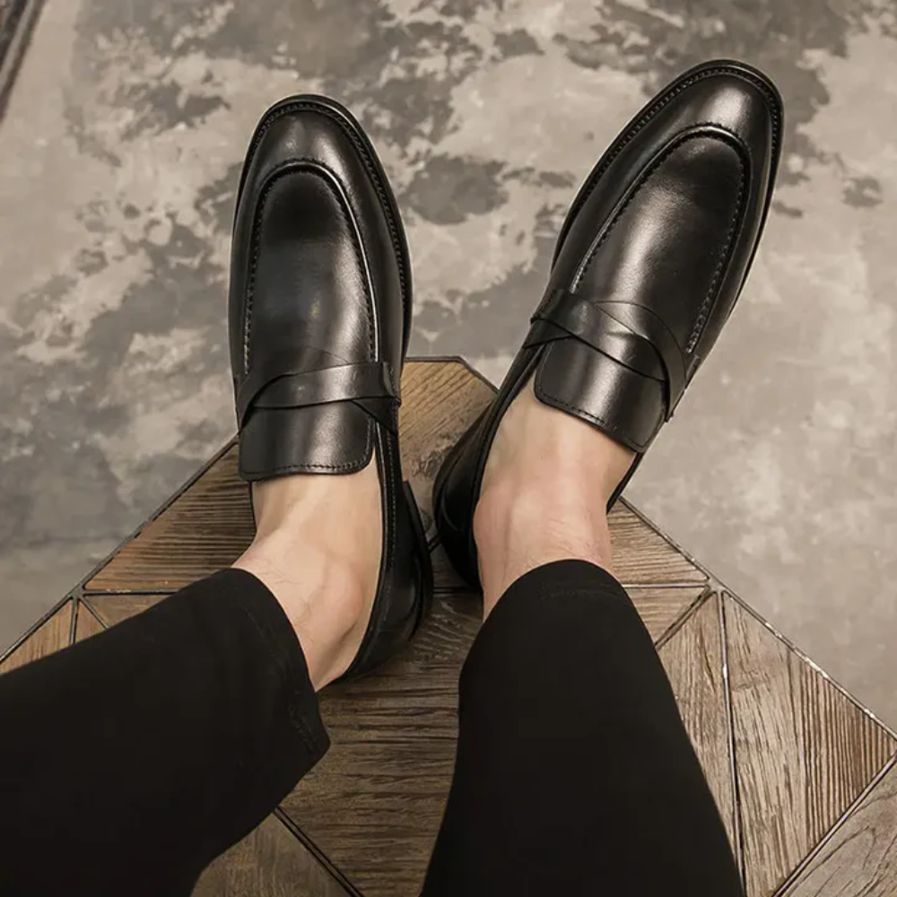 Black / 48