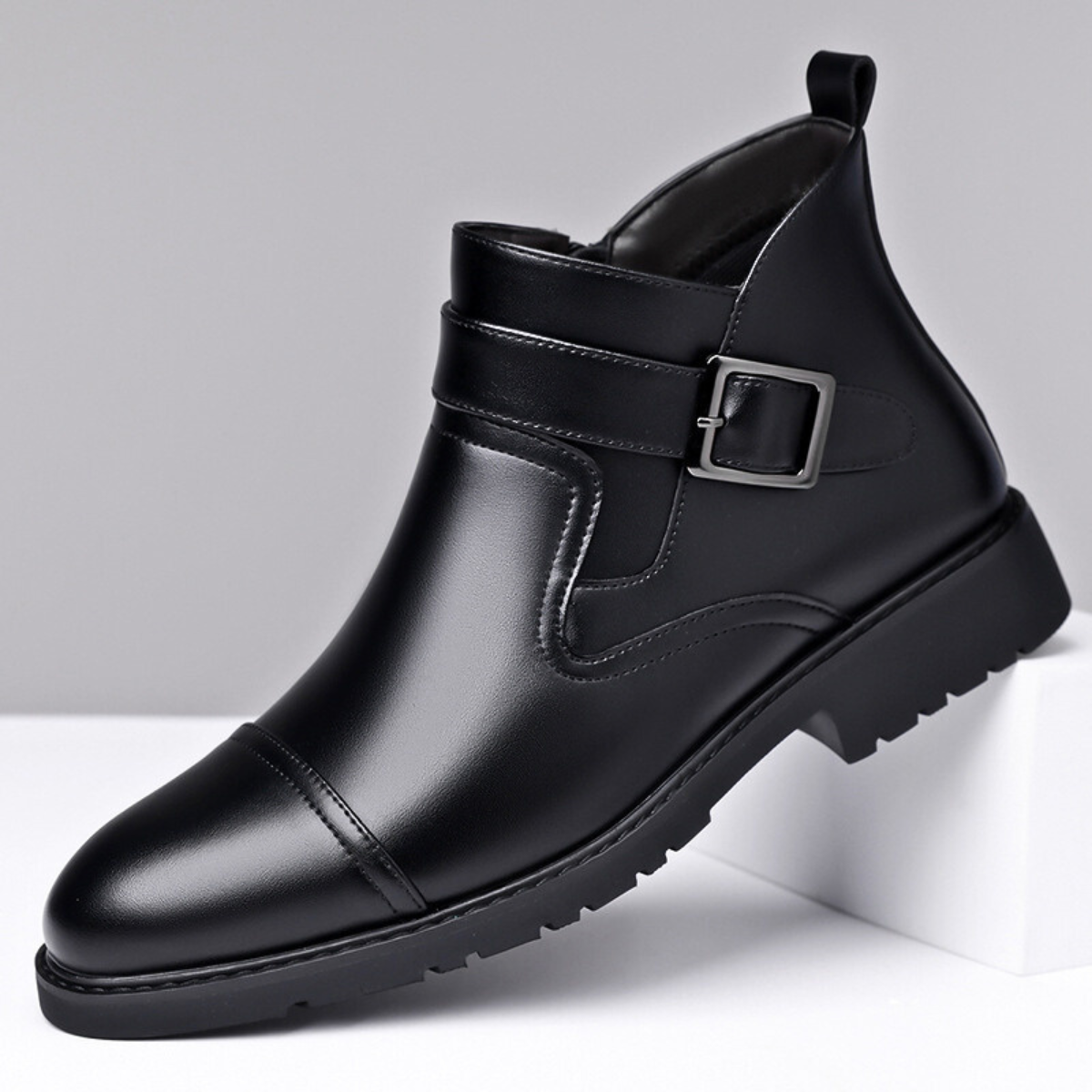 Black / US 12