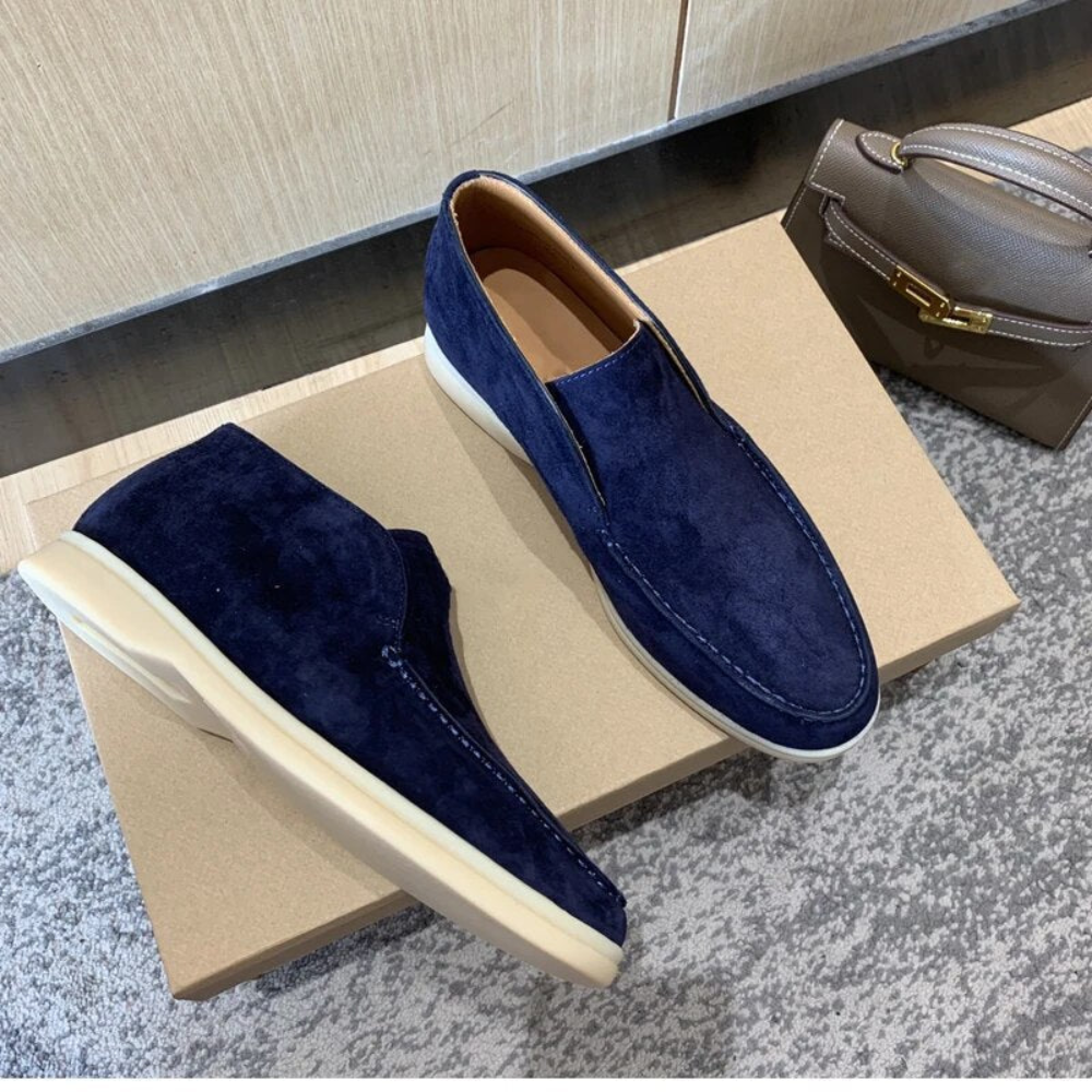 Dark Blue / 46