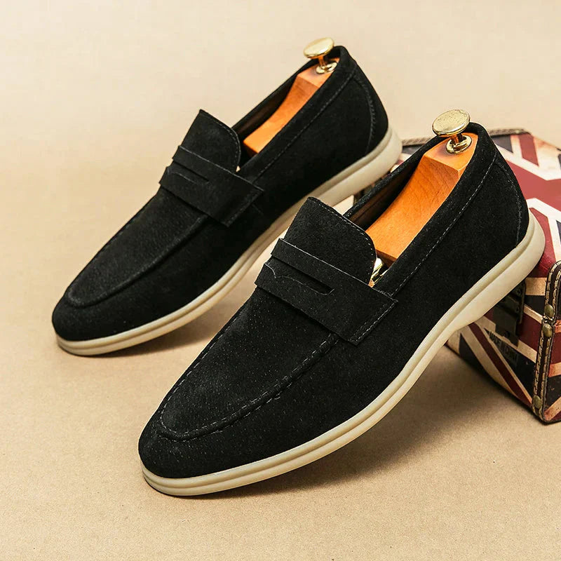 Black / 46