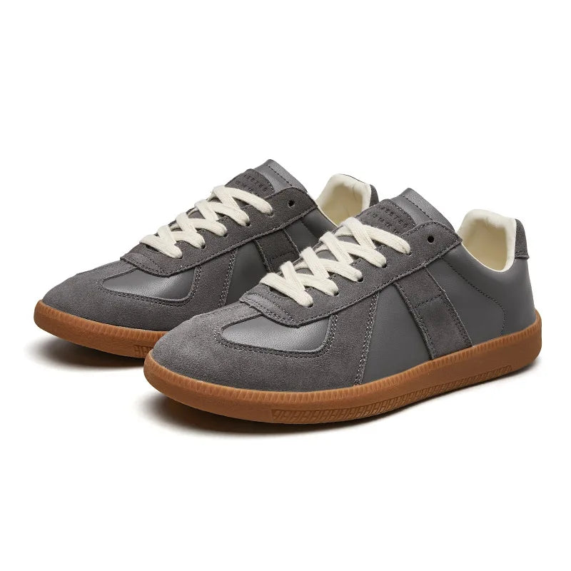 Grey / 44
