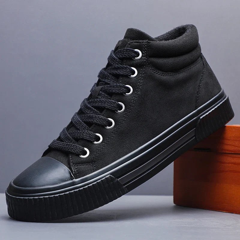 Black / 44