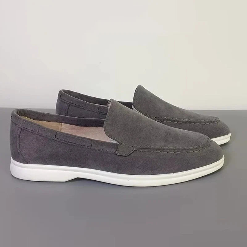 Grey / 47