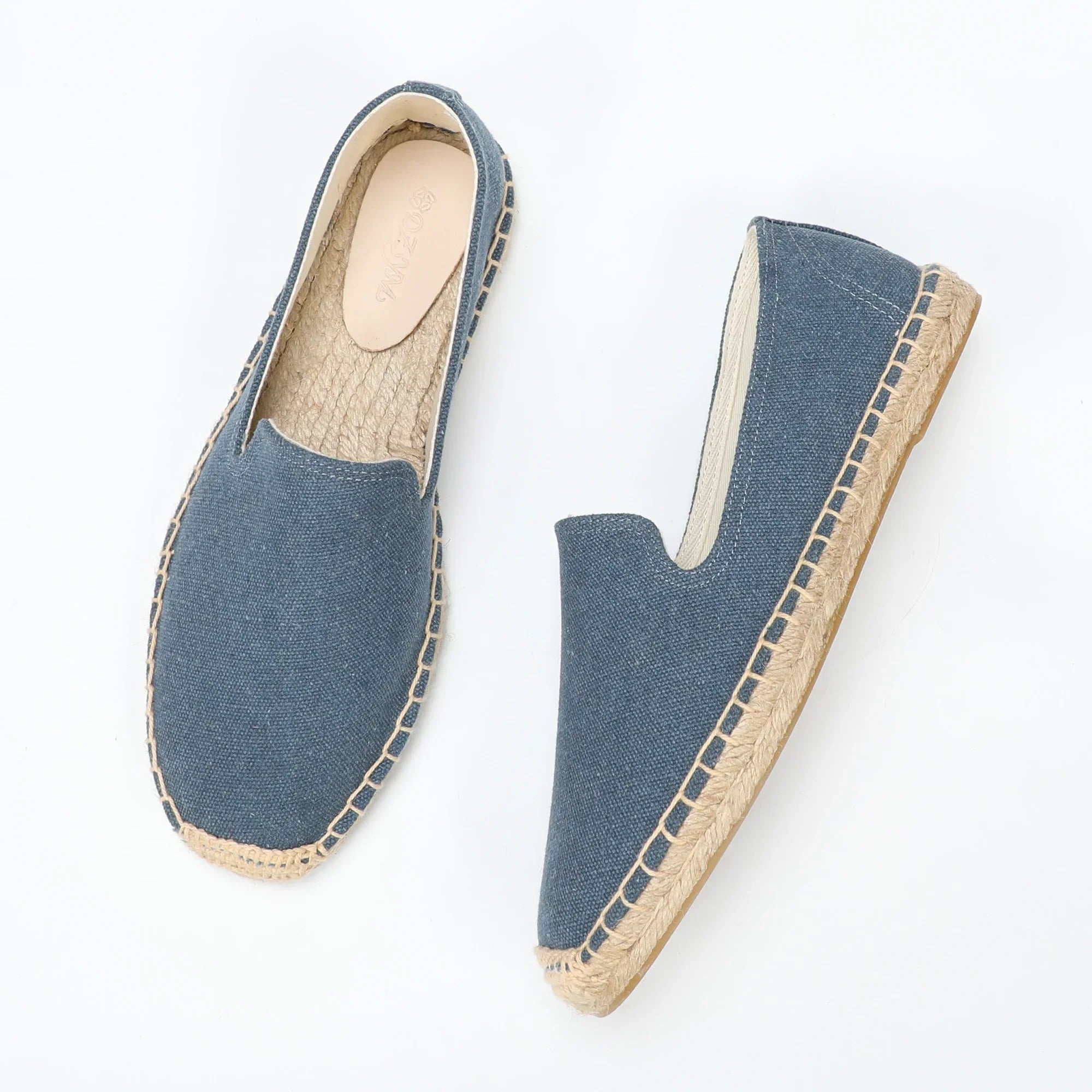 Dark Blue / 44