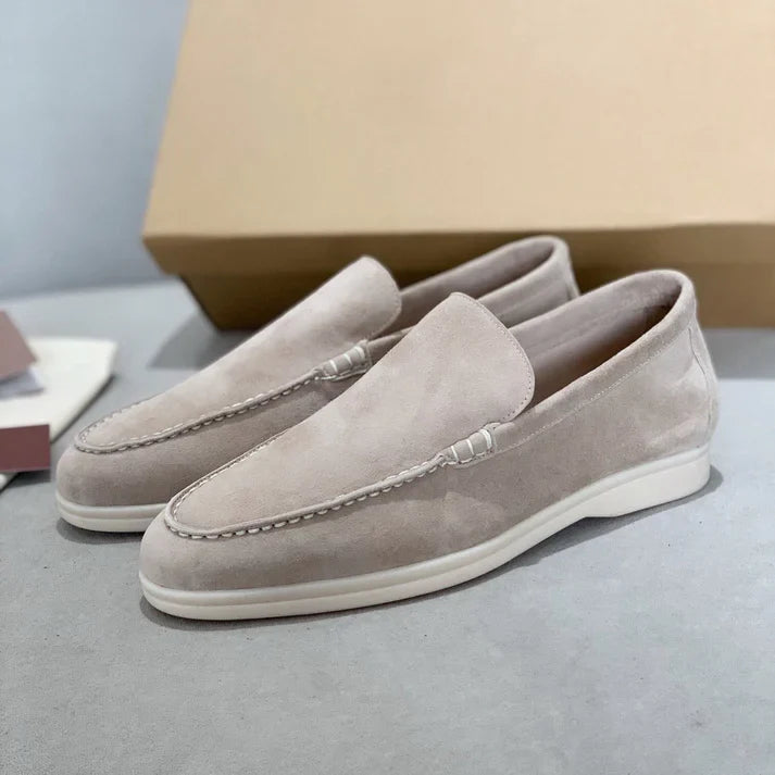 Light Gray / 47