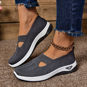 Dark Grey / US 10