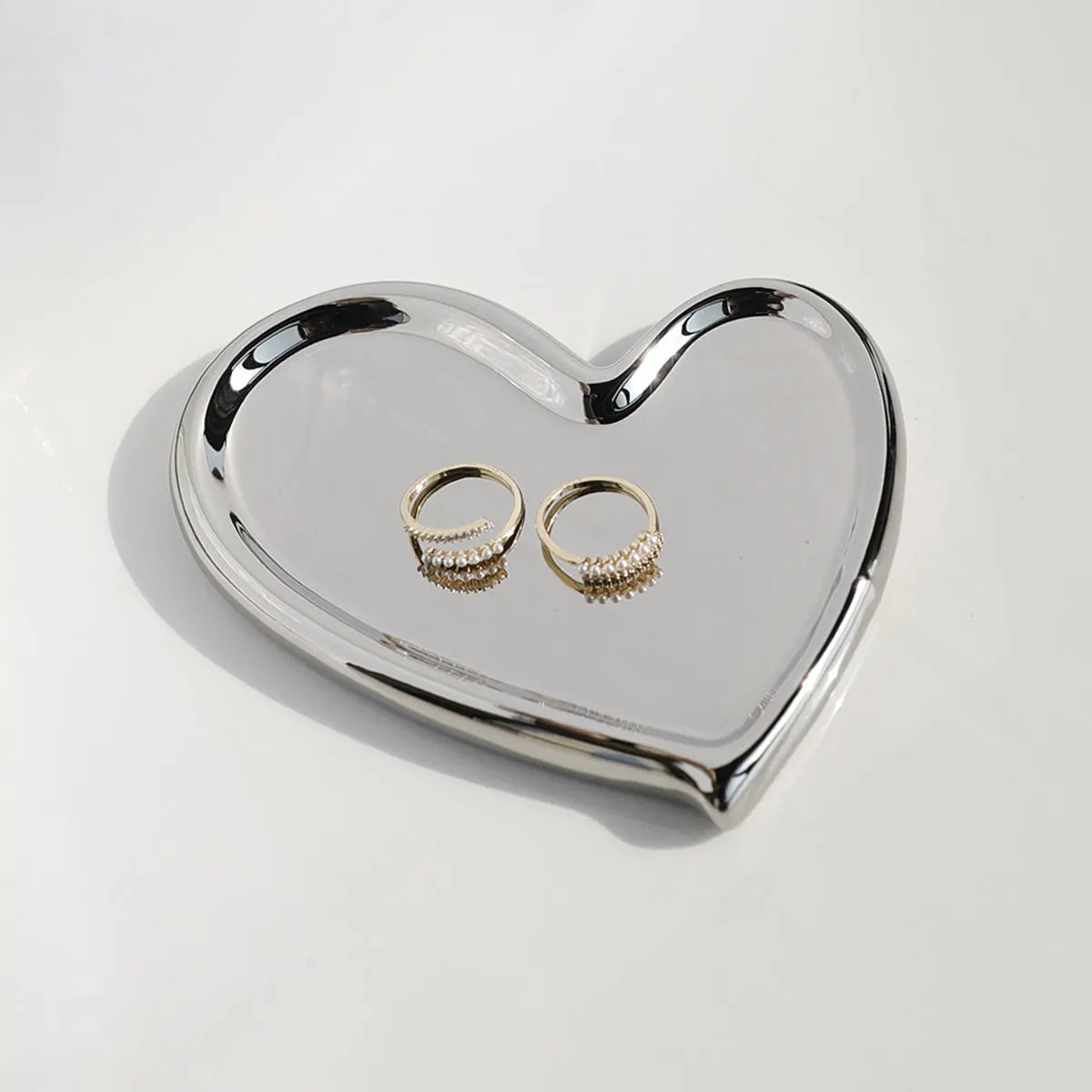 Argento heart dish