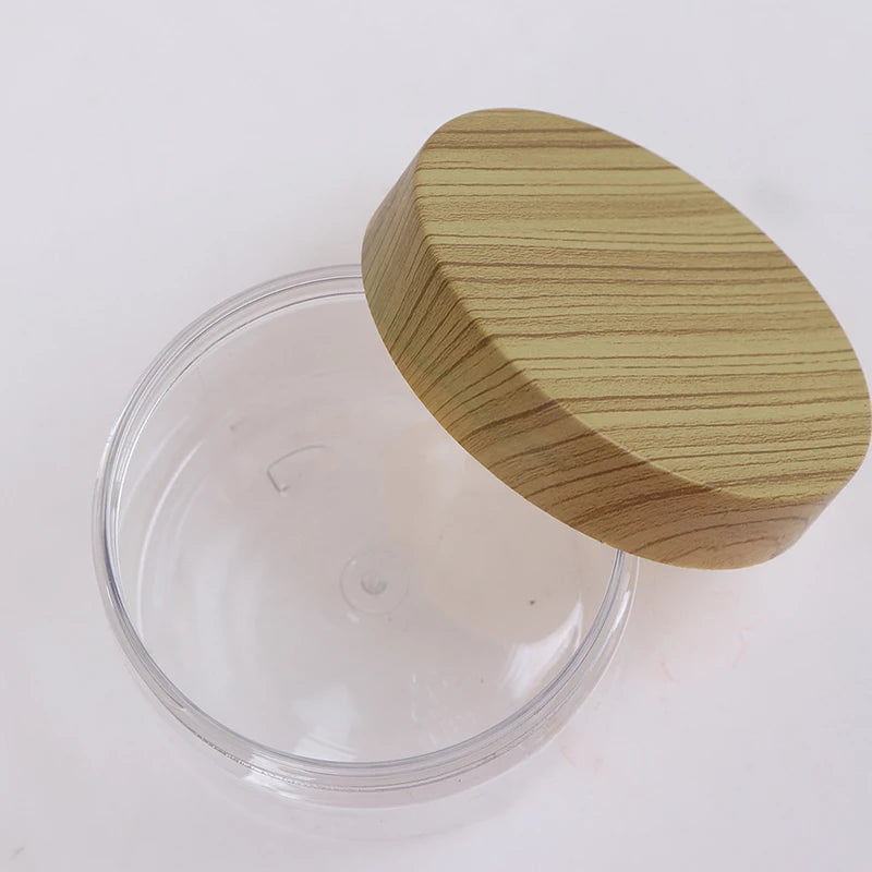 Barattolo bamboo lid close-up