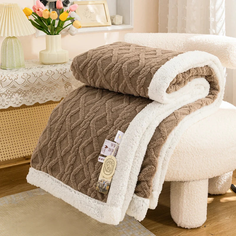 Brunico blanket in brown