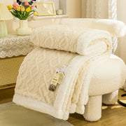 Creamy White / 71 x 79 in