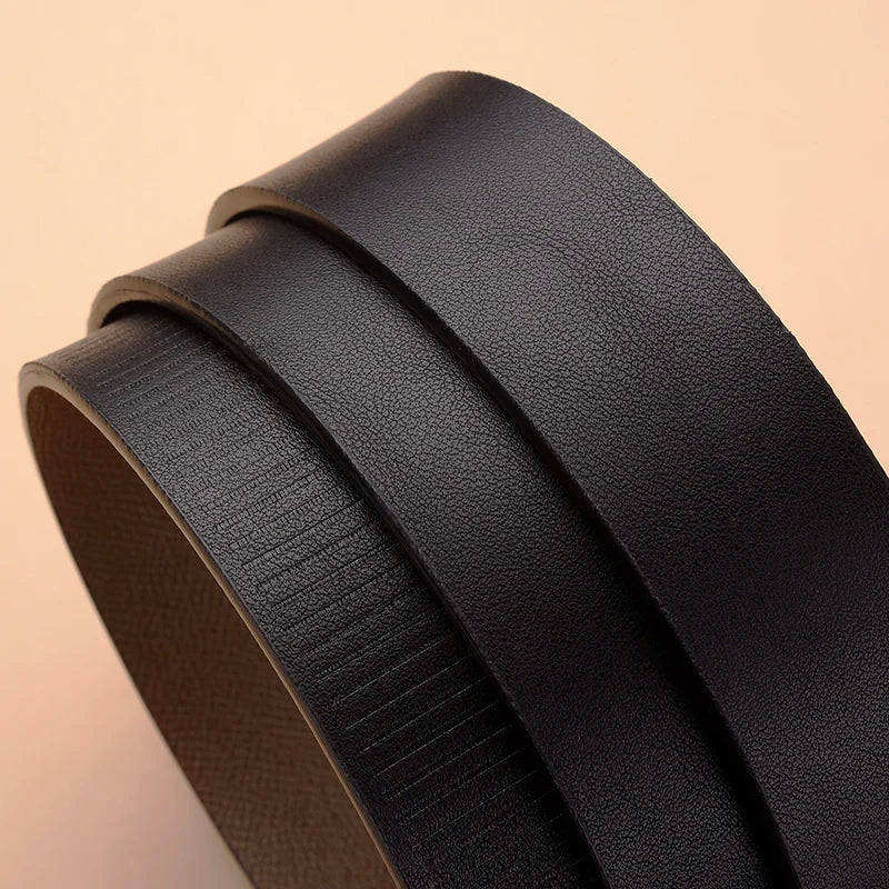 Cosimo | Automatic Ratchet Belt, black strap texture detail