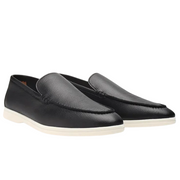 Black / US 15