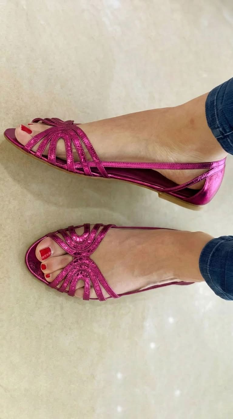 Eleonora Lightweight Golden Sandals for Summer, view 4