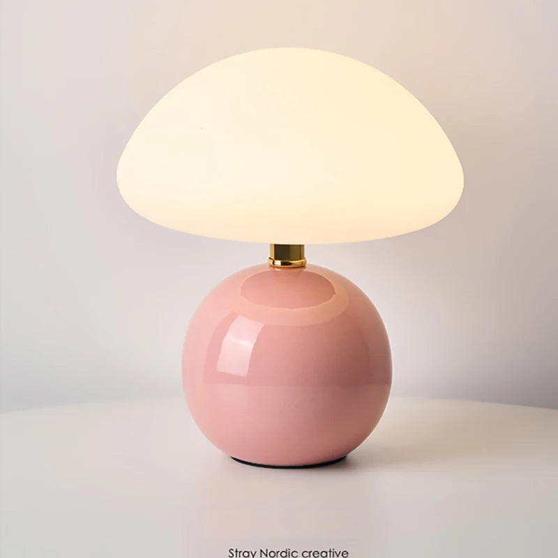 Gelato mushroom lamp in pink