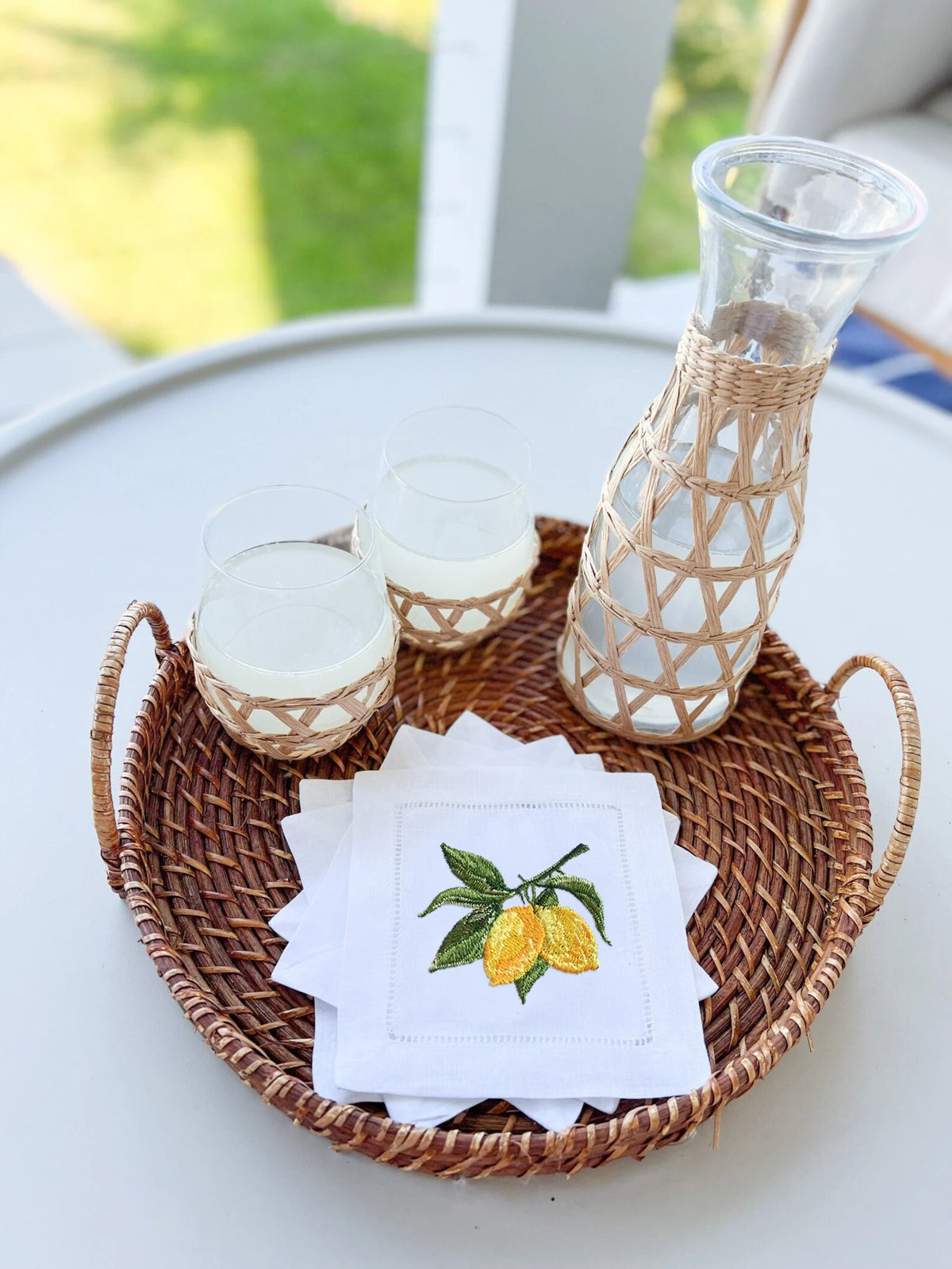 Limone lemon embroidery detail