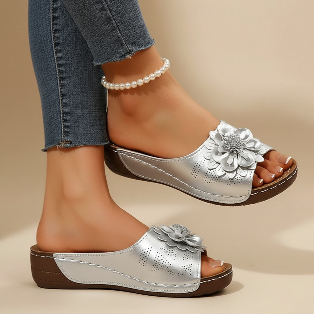 Medellín women's sandals, additional view