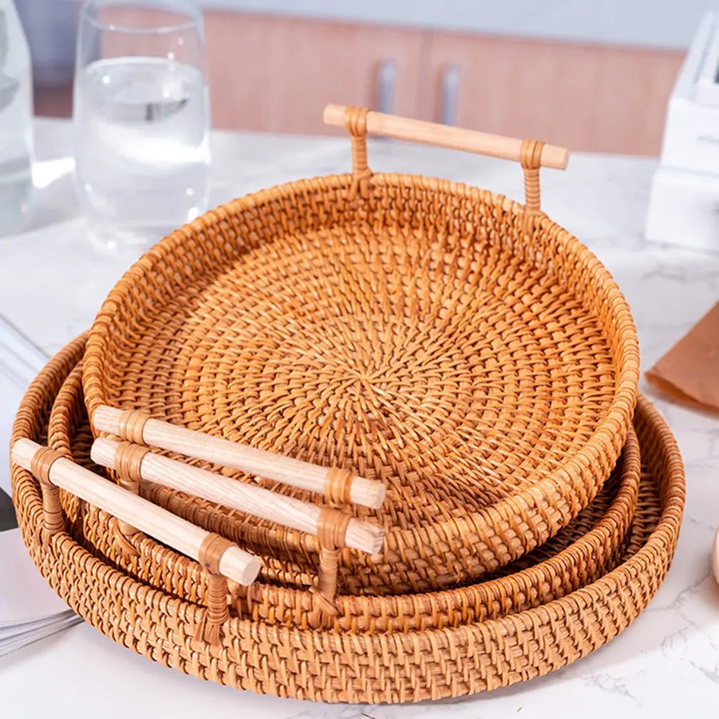 Merenda rattan trays in several sizes