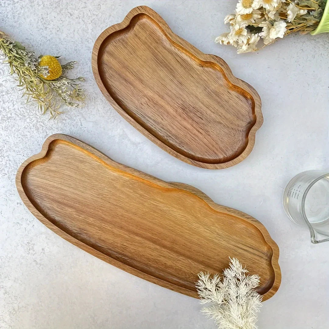 Nuvola trays in two sizes