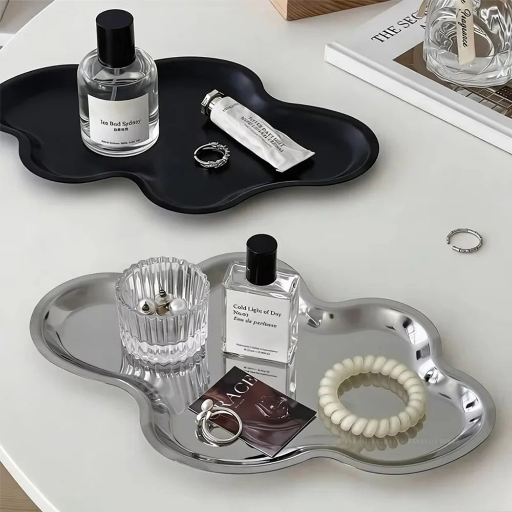 Nuvoletta cloud trays with perfume and jewelry