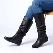 Black / US 10