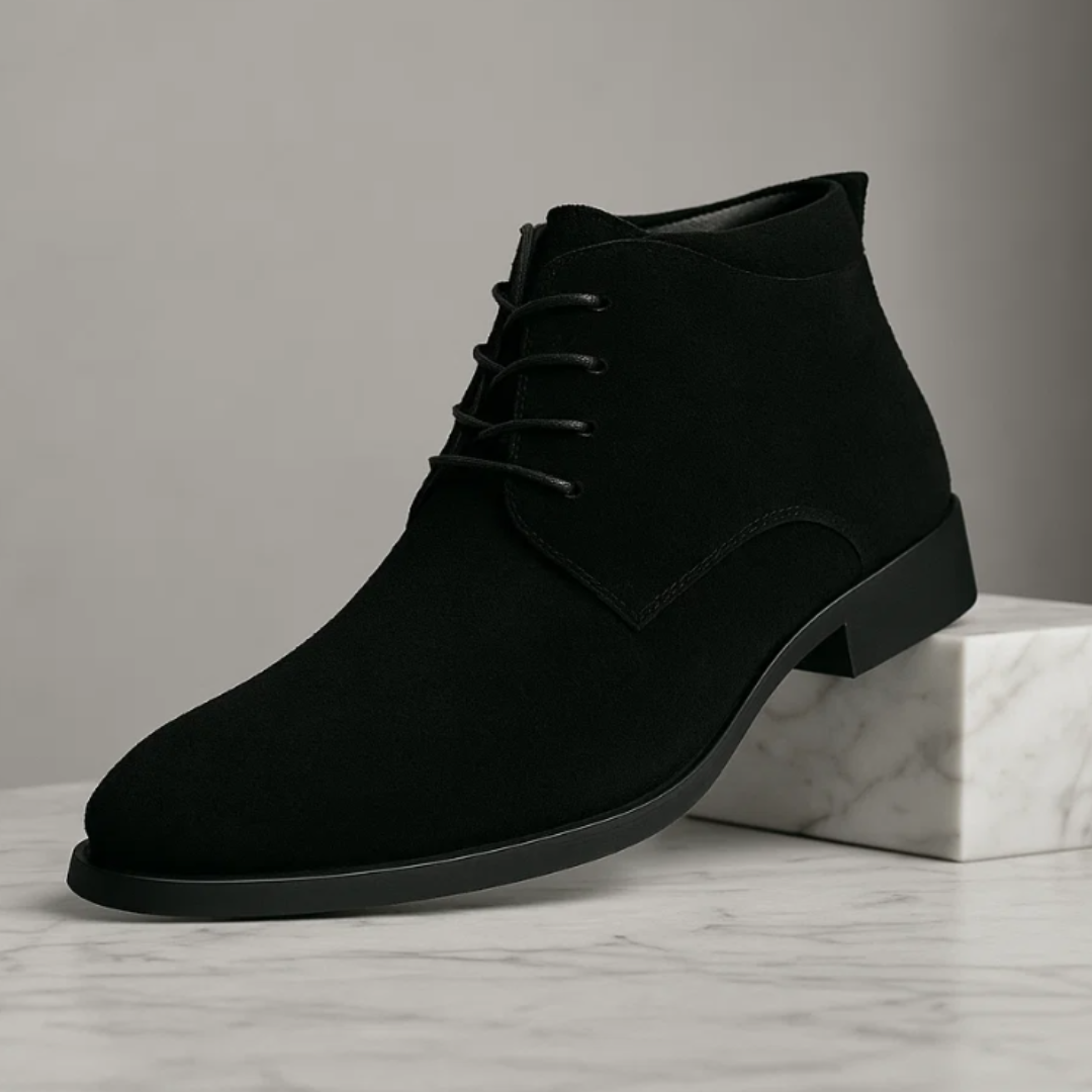 Black / US 15