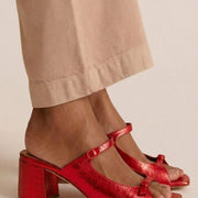 Bright Red / US 13