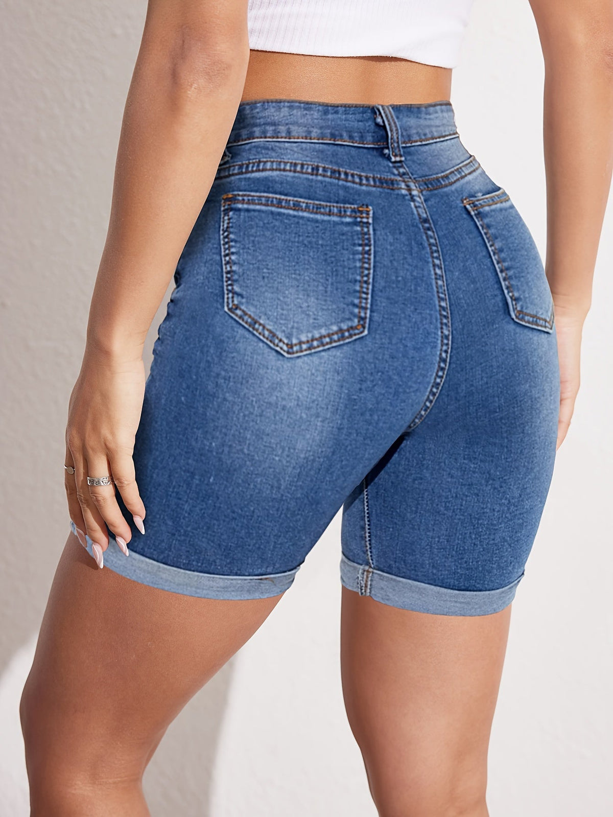 RAPHAELLE women's stretch shorts, additional view