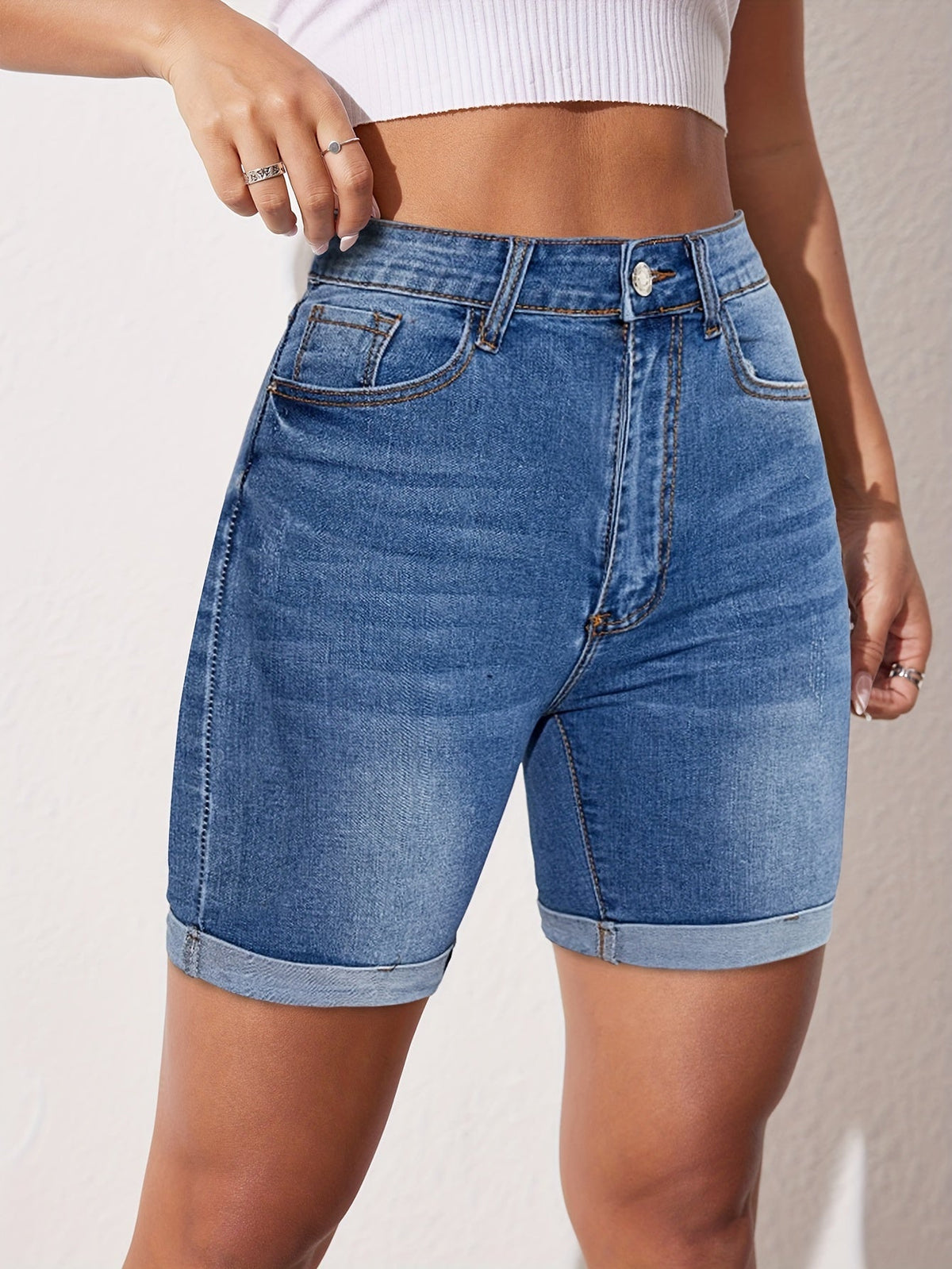 RAPHAELLE women's stretch shorts, view 4