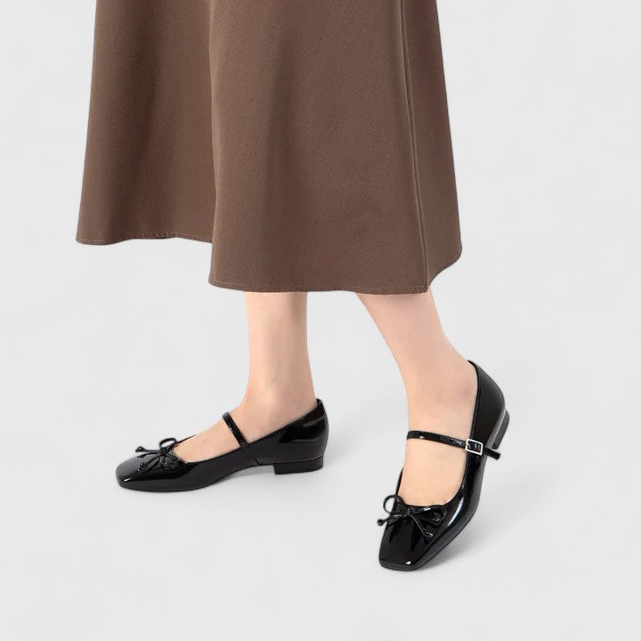 Rozalina women's orthopedic leather flats, alternate view