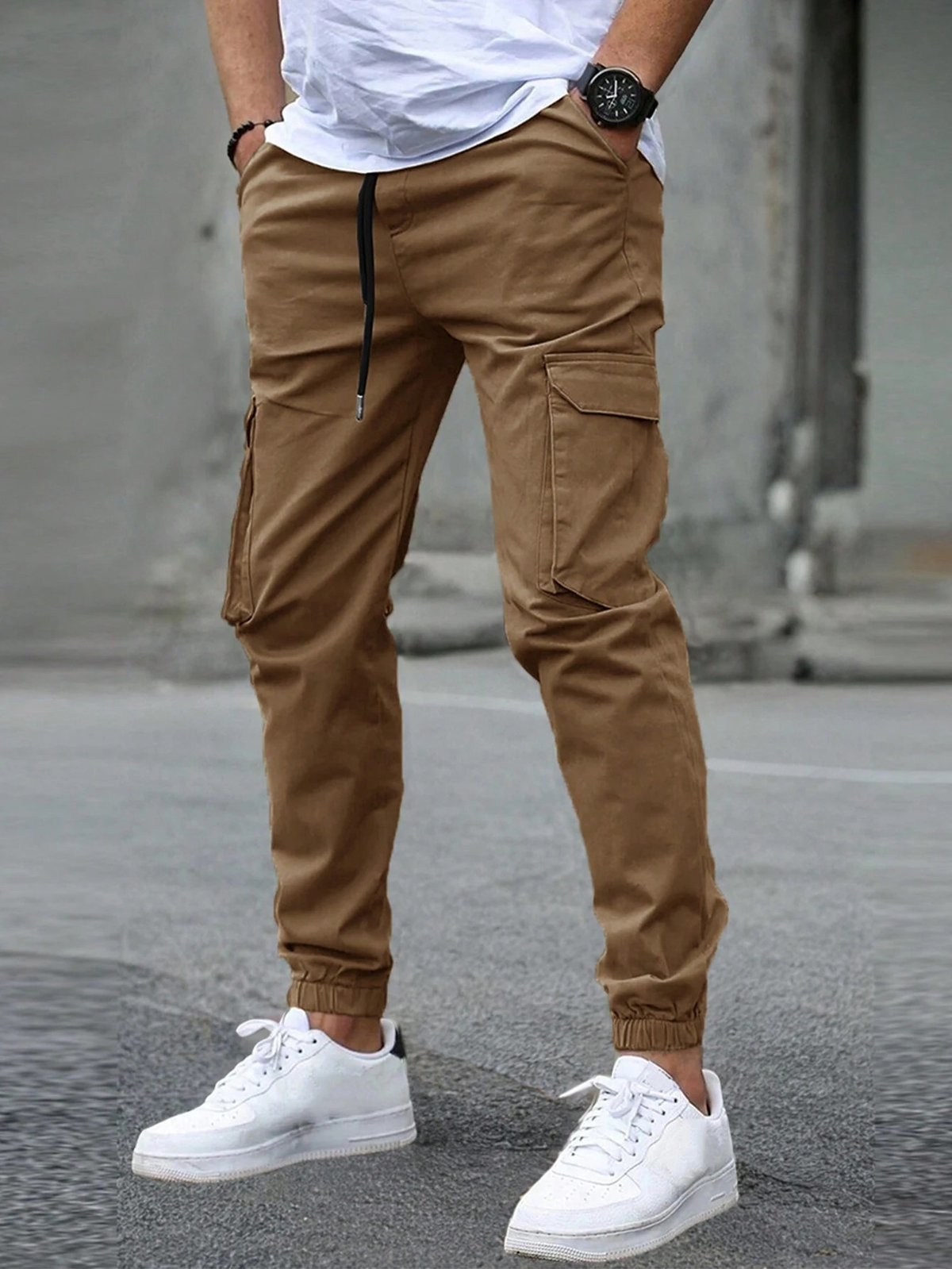Men's cargo pants, view 4