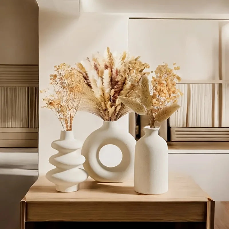 Scultura vases styled with pampas