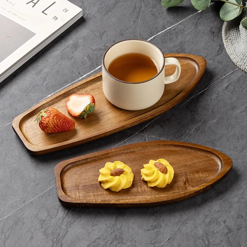 Spuntino tray with tea and treats