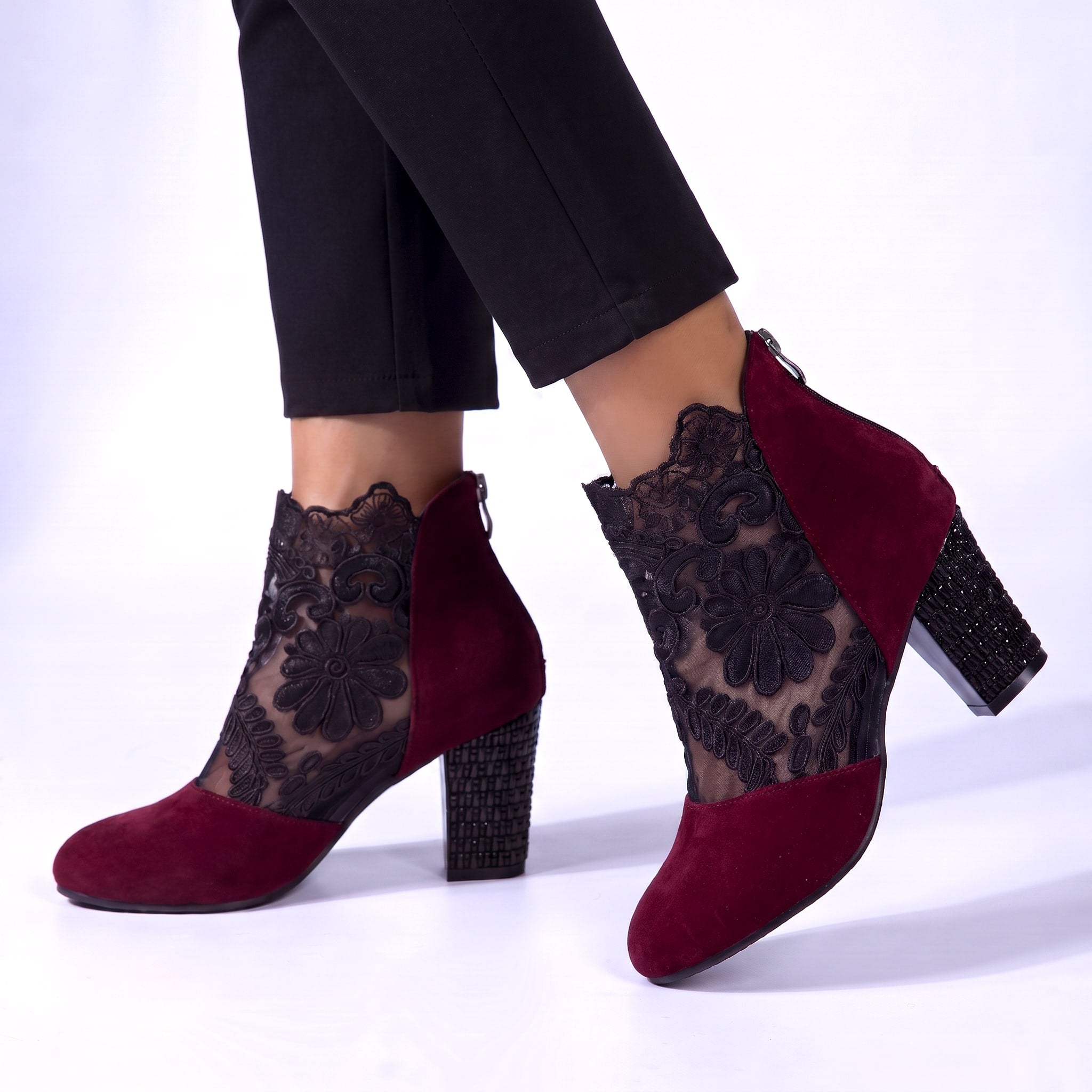 Cherry / US 10.5