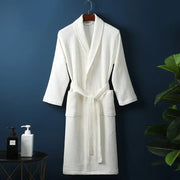 White / XL