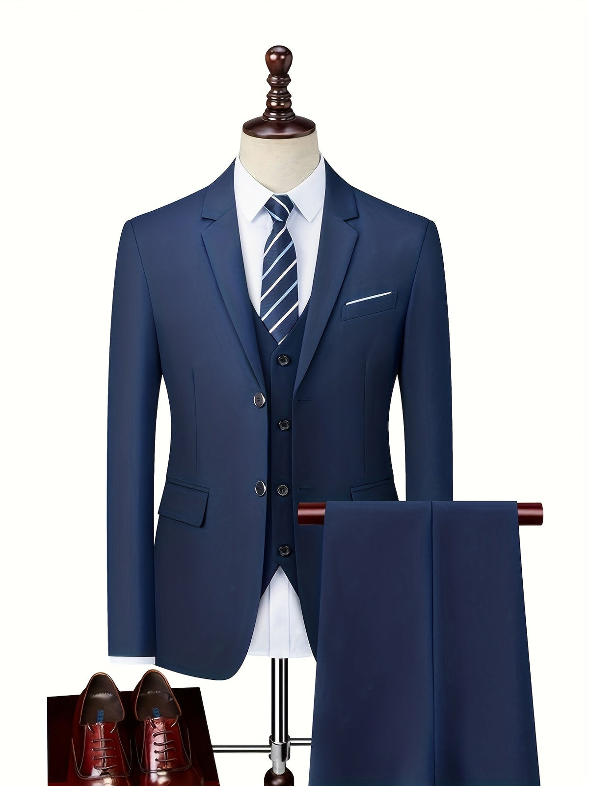 Men's elegant suit, alternate view