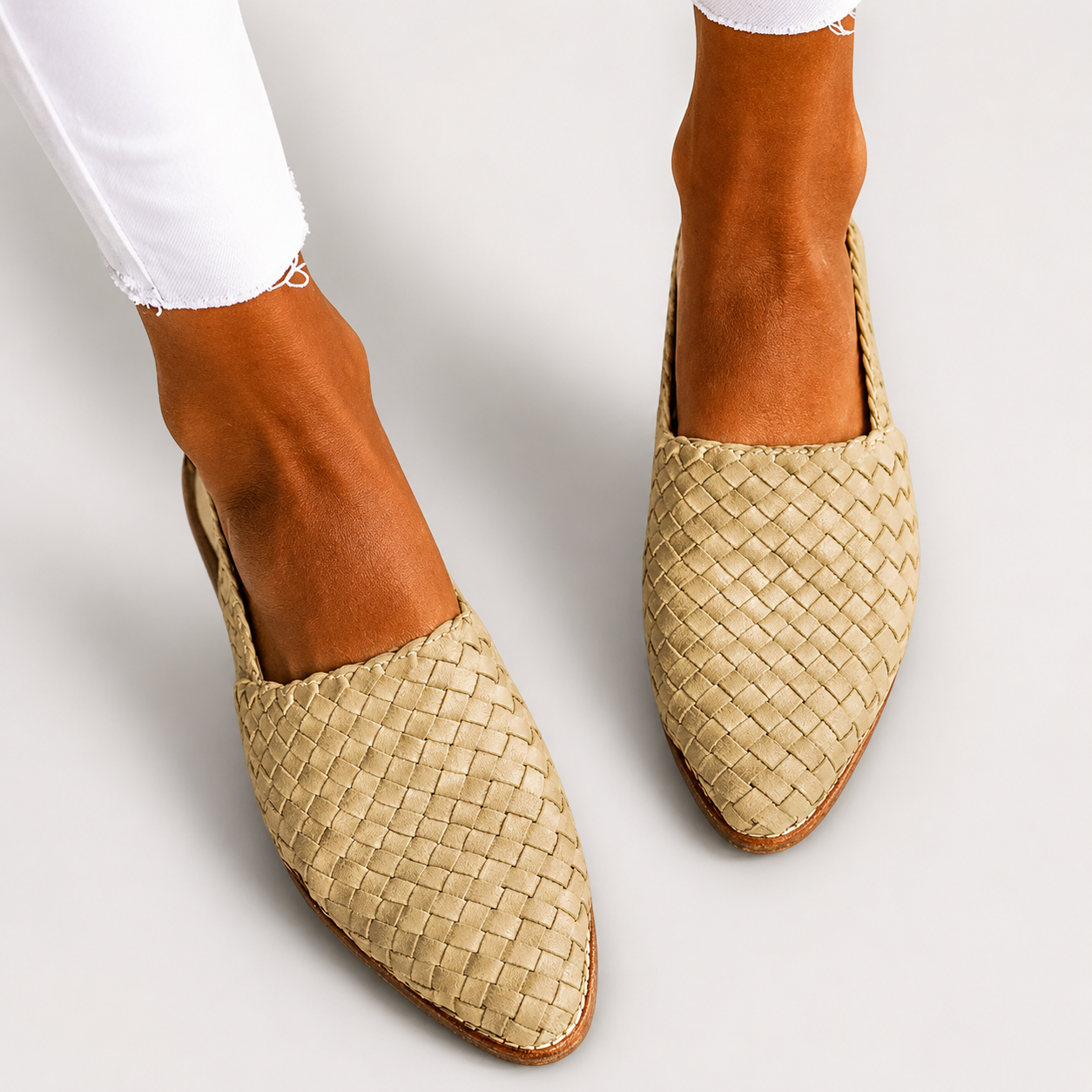 Beige / US WOMEN 11/11.5