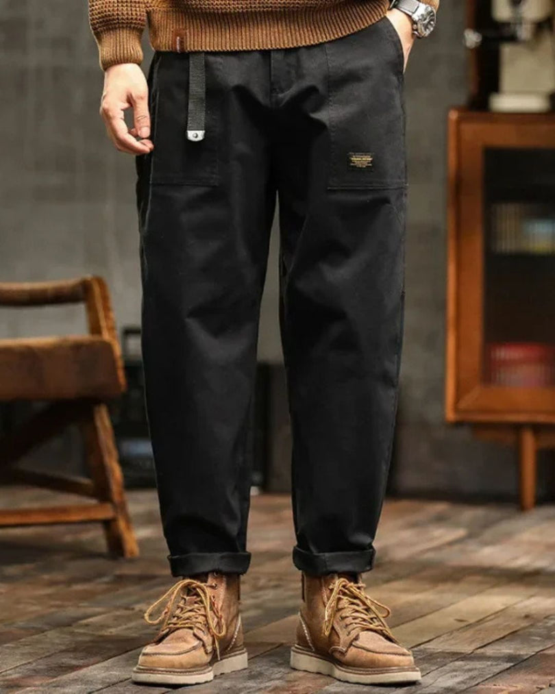 Black / 4XL | 38