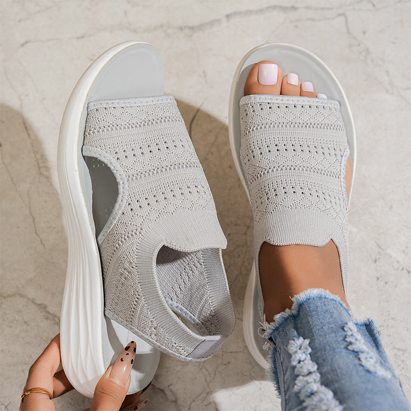 Gray / 14