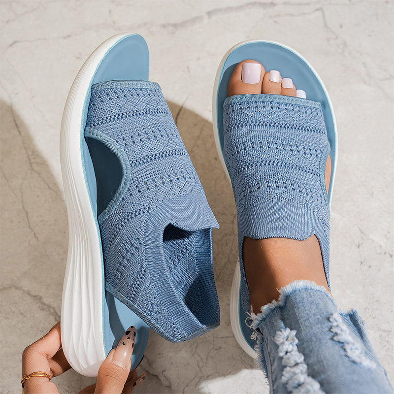 Sky Blue / 14
