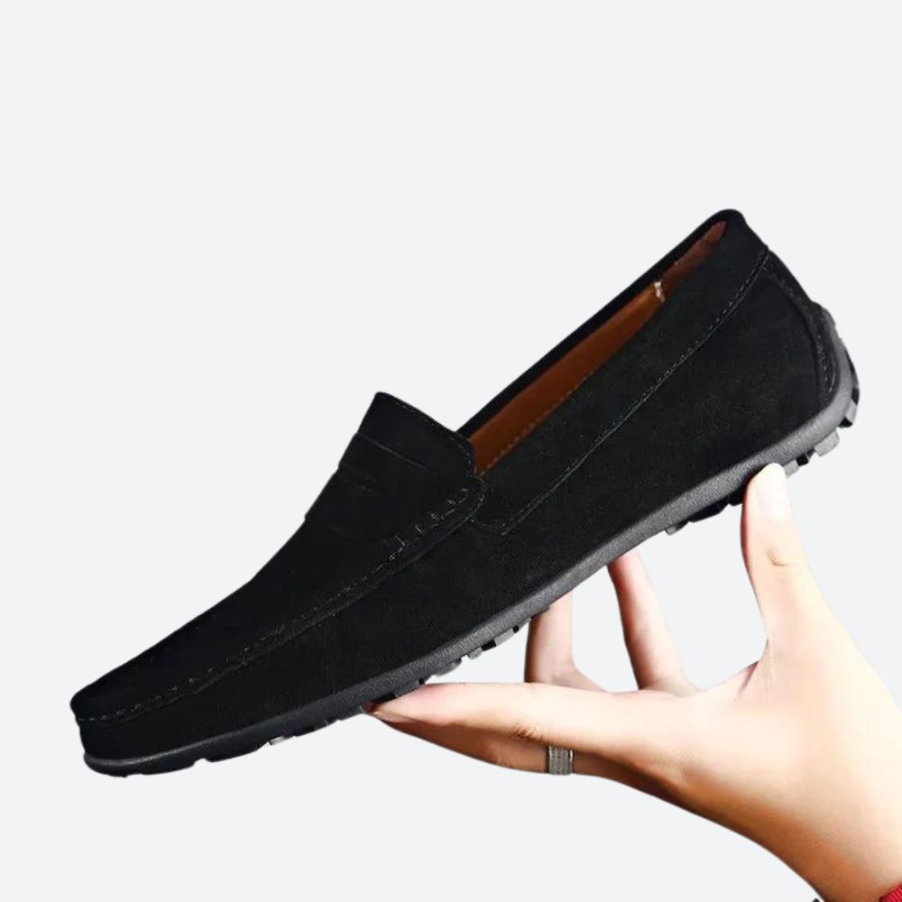 Black / 47